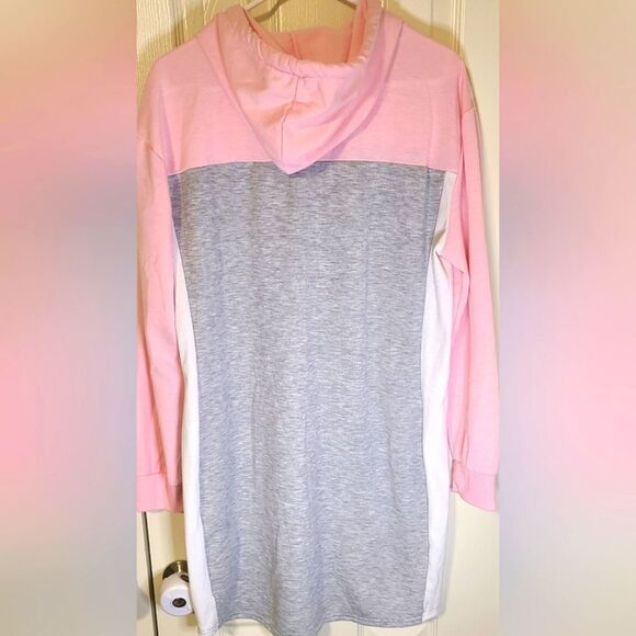 No Boundaries Woman's Oversized Hooded Sweatshirt Dress - Picture 3 of 3